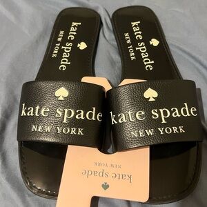 🎀🍓 SUMMER SALE 🍓🎀 (Kate Spade Sandals)